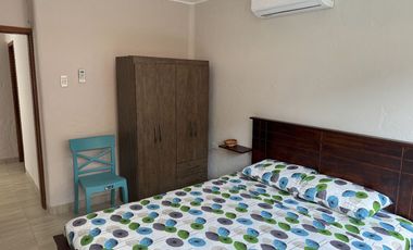 EN VENTA PROPIEDAD CON 2 HERMOSAS CASAS AMOBLADAS EN SAN CLEMENTE-MANABI, PARA INVERSION