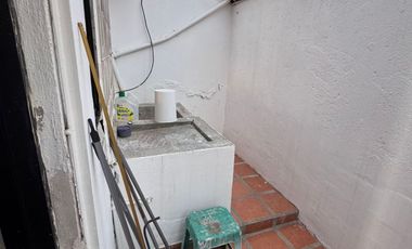 Vendo Casa en las Dalias - Los Pinos en ciudad de Riobamba