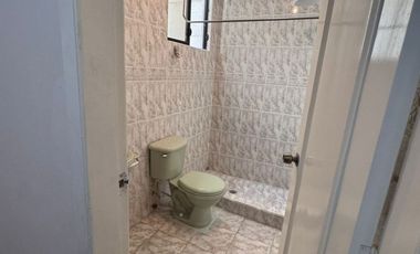 Vendo Casa en las Dalias - Los Pinos en ciudad de Riobamba