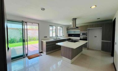 Casa en Renta Lomas de Angelópolis Cluster 444