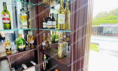 Finca Familiar con Piscina y  Zonas Verdes