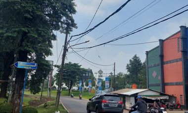 Lokasi strategis..ruko di Ciputat, posisi hoek