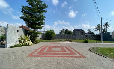 Di Jual Rumah Murah di Sentra Ekonomi Lokasi Strategis Utara Kampus YKPN,UPN.