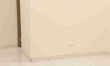 Disewakan Rumah Cocok Untuk Kantor atau Rumah Tinggal Di Kompleks Batununggal