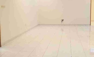 Disewakan Rumah Cocok Untuk Kantor atau Rumah Tinggal Di Kompleks Batununggal