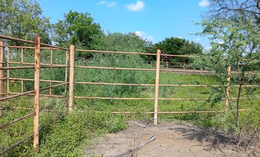 QUINTA RANCHO EN VENTA EN CADEREYTA JIMENEZ NUEVO LEON, ZONA EJIDO CASAS VIEJAS, TERRENO 3.5 HECTAREAS, MUY CERCA DEL RIO RAMOS