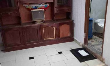 DISEWAKAN RUMAH 165M2 SEMI FURNISHED 4 BR KOMPLEK PINANG GRIYA PERMAI
​