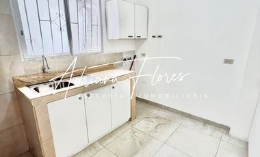 Sauces 6 Departamento primer piso con aires cortinas parqueo