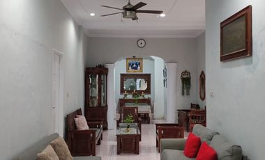 Rumah tengah kota Makassar Jl. Sunu