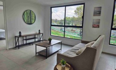 Metro Taxqueña, terminal de Metrobus, Calzada de Tlalpan, a un costado del puente de Miguel Ángel de Quevedo, otras avenidas canal de Miramontes, a una calle del tren ligero Las Torres,