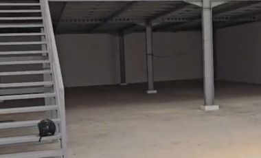 Dijual Gudang siap Pakai Cocok Untuk Usaha Lokasi di Kerkof Leuwi Gajah Bandung