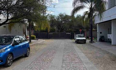 Terreno en Venta En Privada La Piedra