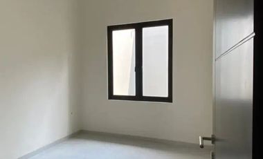 JUAL RUMAH BARU GRESS 2025 MANYAR KERTOADI TENGAH KOTA PERUMAHAN ELITE