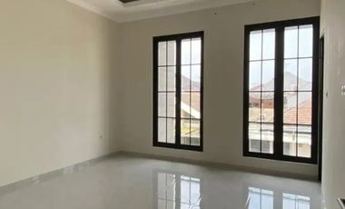 JUAL RUMAH BARU GRESS 2025 MANYAR KERTOADI TENGAH KOTA PERUMAHAN ELITE