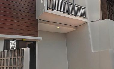 Jual Rumah Baru Minimalis 2 Lantai Dekat Pintu Tol Cisalak Depok