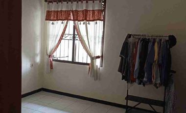 Jual - Rumah Nyaman Rapi Siap Huni di Pondok Chandra, Sidoarjo