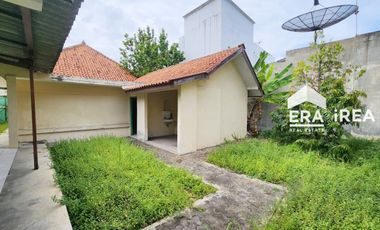 DIJUAL ATAU DISEWAKAN RUMAH DI SOLO DEKAT STADION MANAHAN