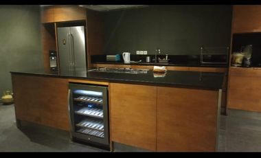 Luxury villa mewah full view jungle ubud bali