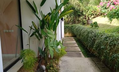 Luxury villa mewah full view jungle ubud bali