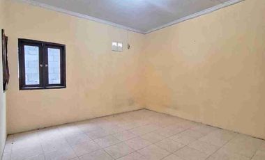 Dijual rumah full renov