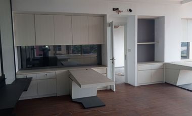 Disewakan Gedung Ruko Green Village Cipondoh Tangerang