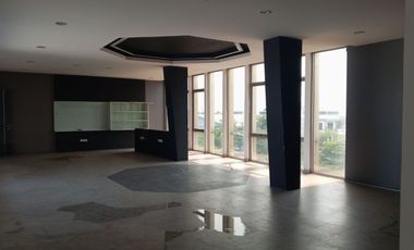 Disewakan Gedung Ruko Green Village Cipondoh Tangerang