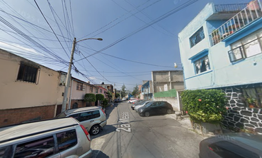 LV25-106 CASA EN VENTA DE RECUPERACION BANCARIA 2Da Cerrada De Meseta No. 9 Mz. 48 Lt. 47, Colonia Ampliacion Las Aguilas, Alvaro Obregon, CDMX,