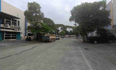 Disewakan Gudang Bizpark Pulo Gadung - Jakarta Timur Siap Pakai