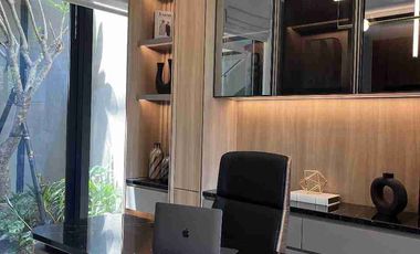 JUAL RUMAH GRAHA FAMILY BARU GRESS FULL FURNISH 2 LANTAI MINIMALIS ADA PRIVATE LIFT