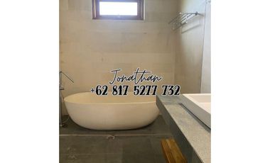 Dijual Villa Mewah Baru 4 Kamar Tidur View Laut di Pecatu Badung Bali - VSKHE