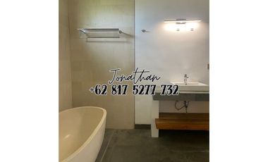 Dijual Villa Mewah Baru 4 Kamar Tidur View Laut di Pecatu Badung Bali - VSKHE