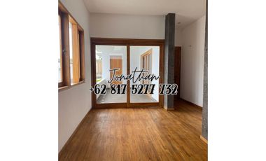 Dijual Villa Mewah Baru 4 Kamar Tidur View Laut di Pecatu Badung Bali - VSKHE