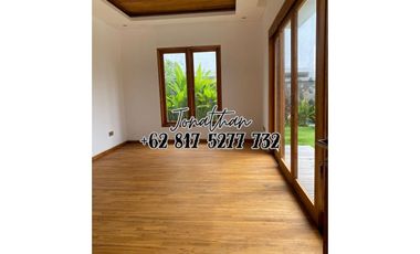 Dijual Villa Mewah Baru 4 Kamar Tidur View Laut di Pecatu Badung Bali - VSKHE