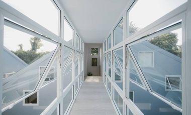 For Sale Modern Europe Pool Villa in Private community near Ruamchok plaza and Central Festival. Not far from Prep International and NIS International