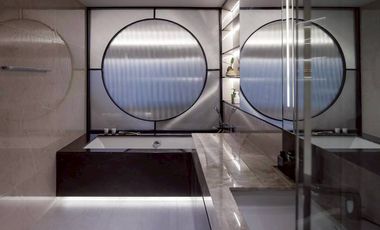 Discount price, Condo for sale, Amanta Lumpini  luxuary suit , size 97 sq m., 2 bathrooms, newly renovated, beautiful, selling price 17.5 million.
