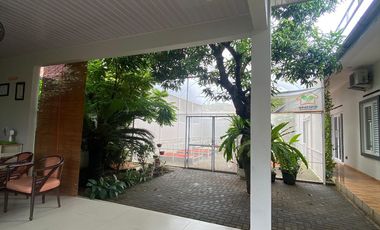 JUAL CEPAT! Rumah Super MURAH Cantik FULL FURNITURE, Strategis dekat jalan raya