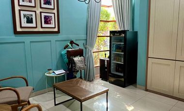 Rc Veteran Bintaro Jaksel Rumah Bagus 2 Lantai di Cluster Lokasi Strategis Area YRS Ozone Residence Labschool Bintaro