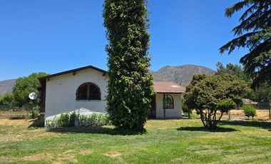 Casa 3 dorm, 2 baños con gran terreno Calle Olea / Isla de Maipo