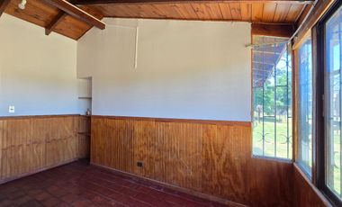 Casa 3 dorm, 2 baños con gran terreno Calle Olea / Isla de Maipo