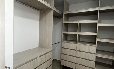 VENDO APARTAMENTO EN CONJUNTO CITY CENTER EN BUCARAMANGA