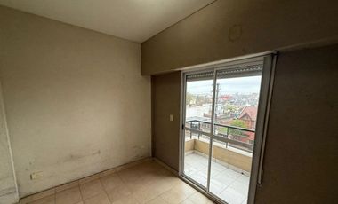 Departamento 3 Ambientes con Cochera Villa Luzuriaga