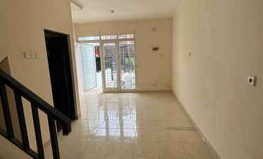 Disewakan Rumah Park Residence Siap Huni , Cengkareng - Jakarta Barat