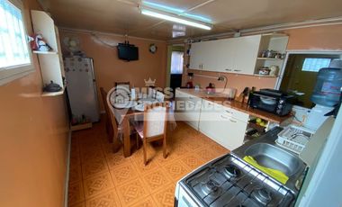 SE VENDE CASA EN POBLACION CHILE