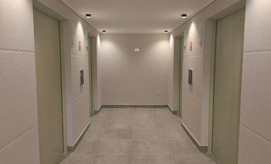 Depto 2 Dorm, 2 Baños En Edificio Byte / Metro Ñuble, Ñuñoa