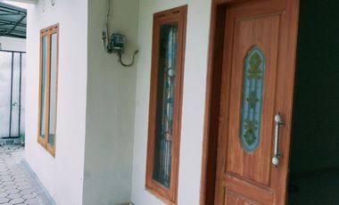 Dijual SEGERA Rumah & Toko di Jln. Raya Sragen - Balong