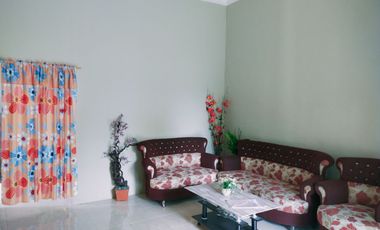 Dijual SEGERA Rumah & Toko di Jln. Raya Sragen - Balong