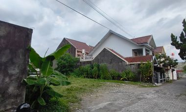 BU - Jual Tanah Jogja, Dekat Kampus UGM Akses Mobil Papasan