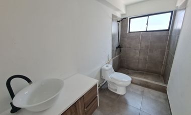 AMPLIA CASA EN VENTA, MEJOR SECTOR DE IQUIQUE