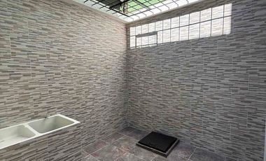 SE VENDE CASA DOS PISOS- YOPAL CASANARE, BARRIO SANTA MARTA