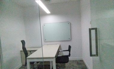 Jual ruang kantor siap pakai di Menara 165 TB Simatupang Jakarta.